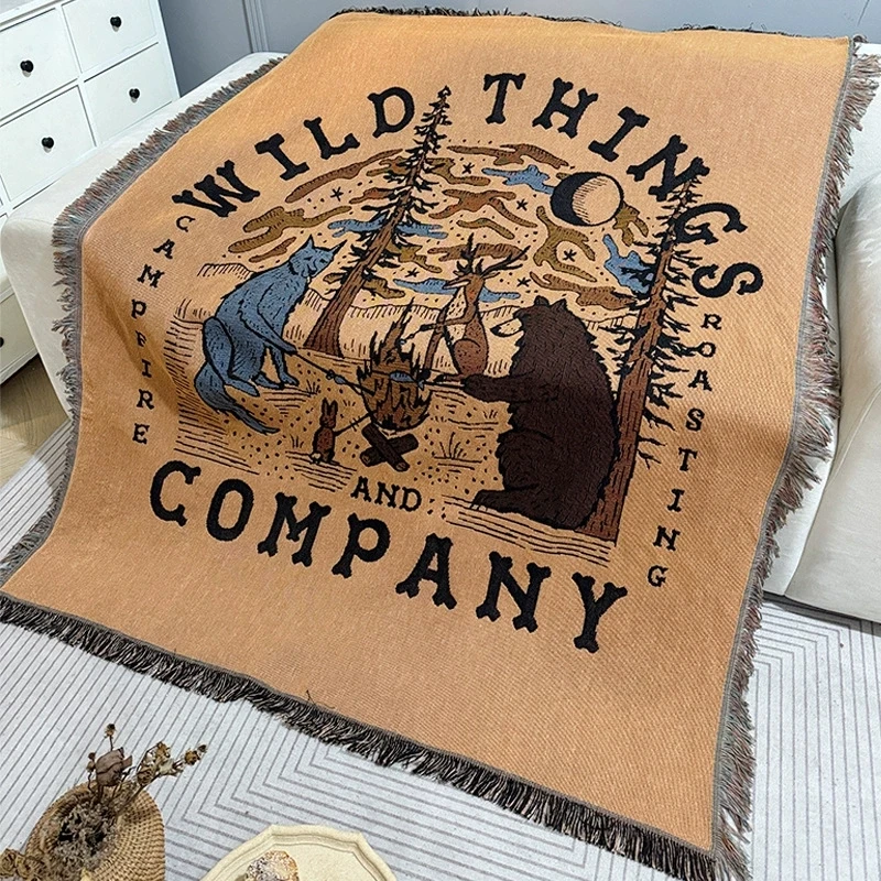 Campfire Roasting Tapestry Blanket Hotel Wall Decoration Animal Forest Camping Design Throw for Kids Adults Home Outdoor Gift