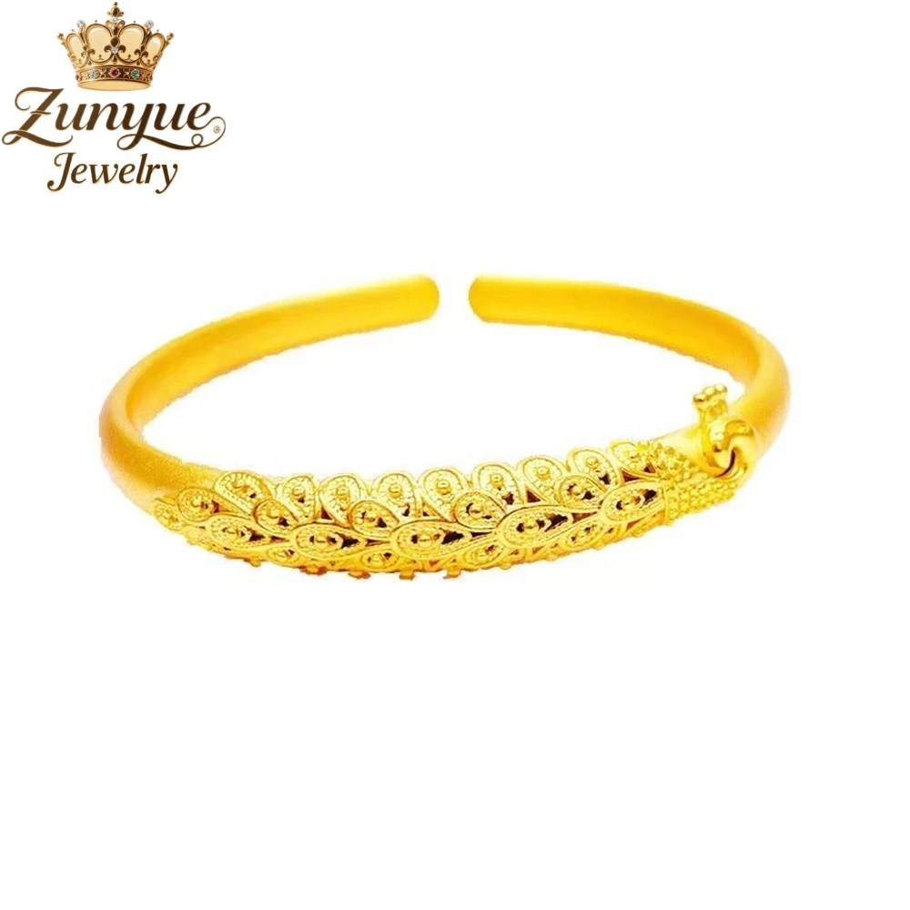Sand Gold Hollowed-Out Peacock Bracelet Luxury Quality Jewelry Best Selling Fashion Jewelry Exquisite Charms Elegant Popular