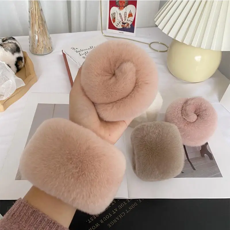 

Real Rabbit Fur Hair Ties For Women Ponytail Holder Automatic Curling Cuff Scrunchies Fluffy Fur Hair Rope Hair Accessories