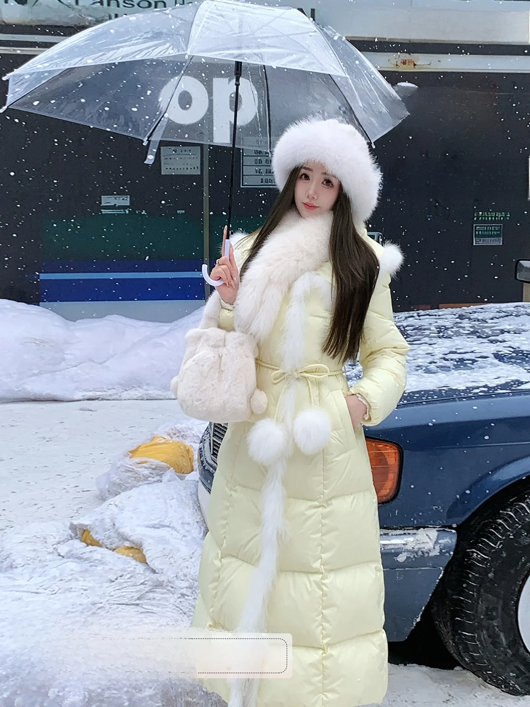 

Пуховик Sweet Sle Du с большим меховым воротником, средней длины, белый, с наполнителем из перьев, Ice Ice Comes Yang Flower Blooming