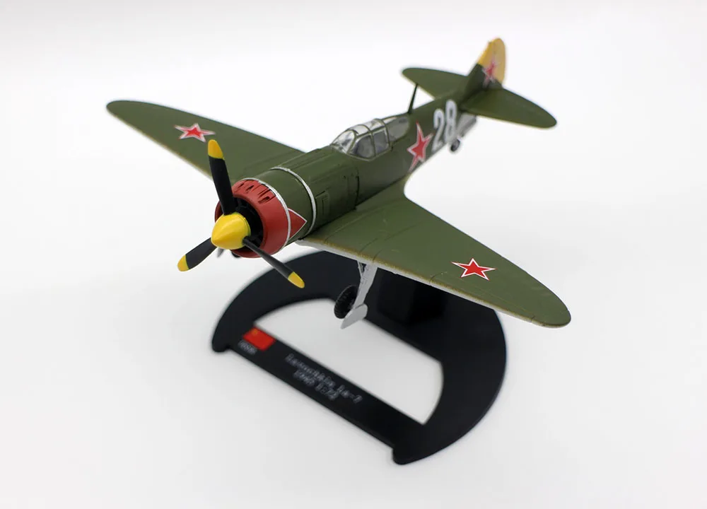 

New 1/72 scale USSR Lavochkin La-7 1945 Fighter Diecast+Plastic Alloy simulation model aircraft for collection gift