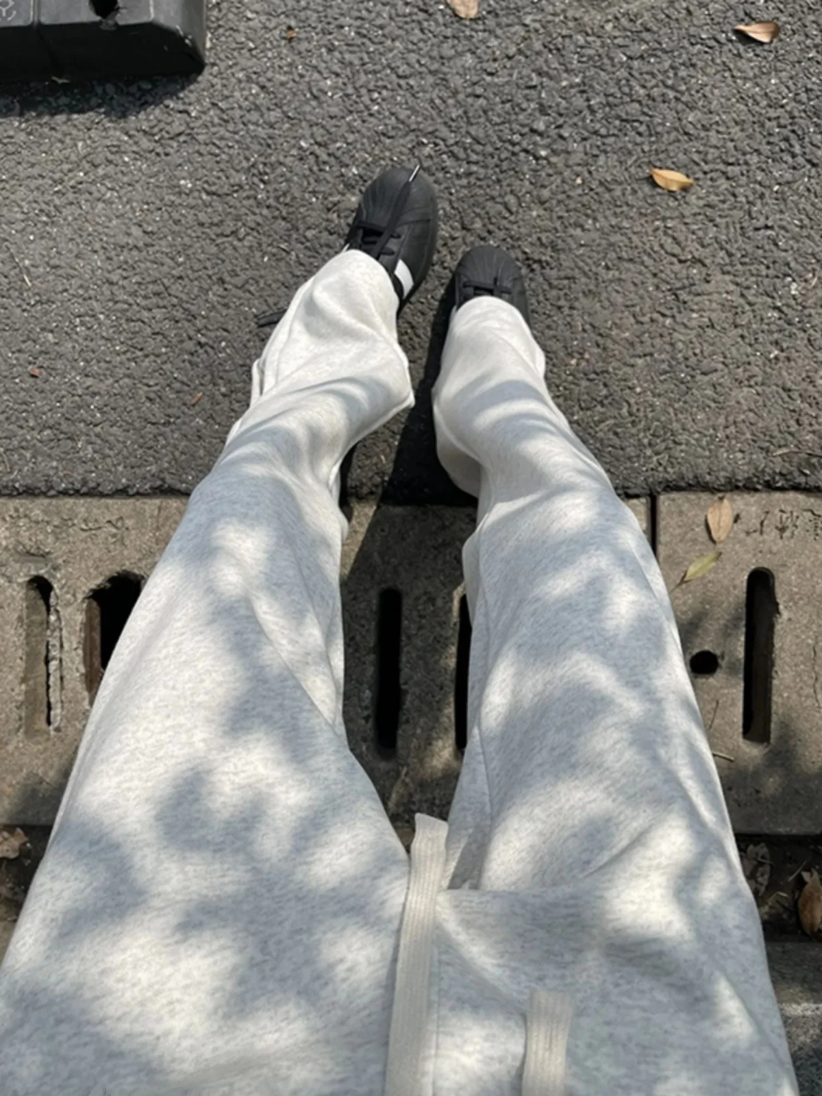 

Мужские повседневные спортивные брюки для ранней весны в американском уличном стиле, с молниями и манжетами, модные молодежные прямые брюки