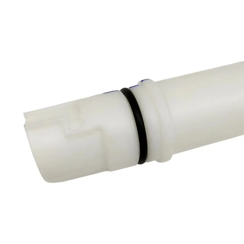AU65-Car Wiper Spray Kettle Filling Pipe With Cover 95987387 For Sonic Aveo T300 - view 4