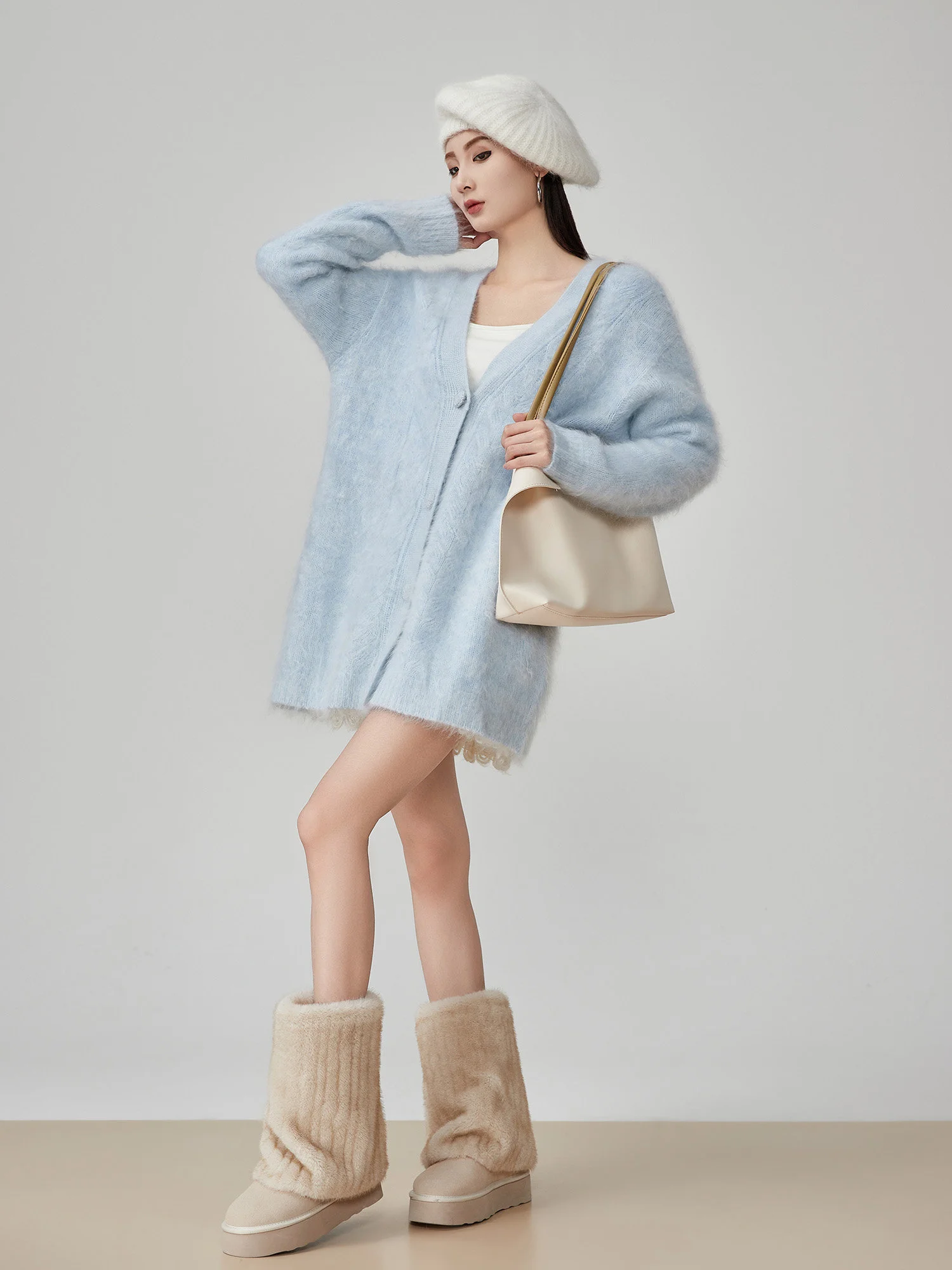 

Светло-голубой вязаный кардиган с V-образным вырезом, женский свободный корейский мягкий свитер, теплый жакет с длинными рукавами, пальто средней длины