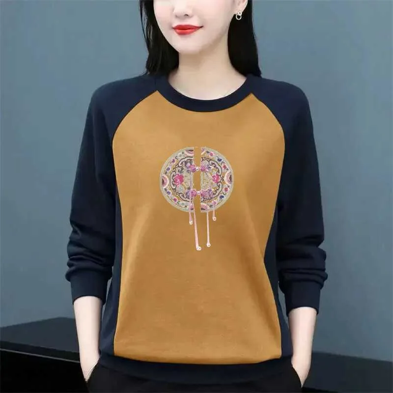 

Thickened Fleece Long Sleeve Women's T-shirt Base Shirt Inner Wear Top for Middle-Aged And Elderly Mothers Korean Style round...