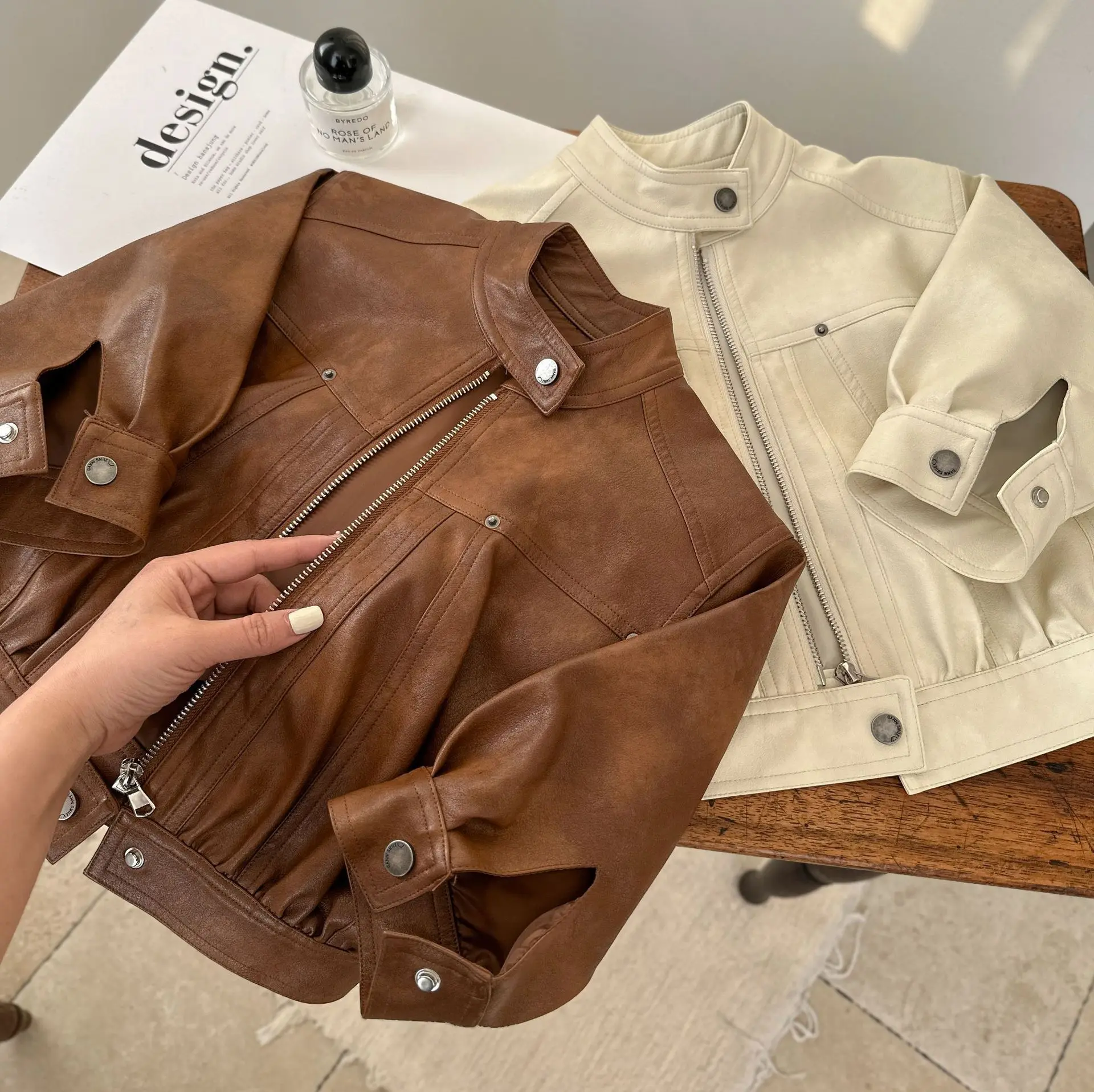 

Leather Jacket Spring and Autumn New Korean Fashion Handsome Boys and Girls All-match Solid Color Leather Jacket Coat