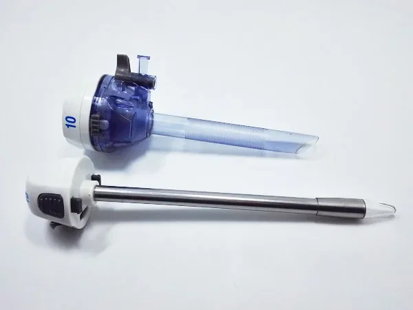 Surgical endoscopic disposable trocar laparoscopy