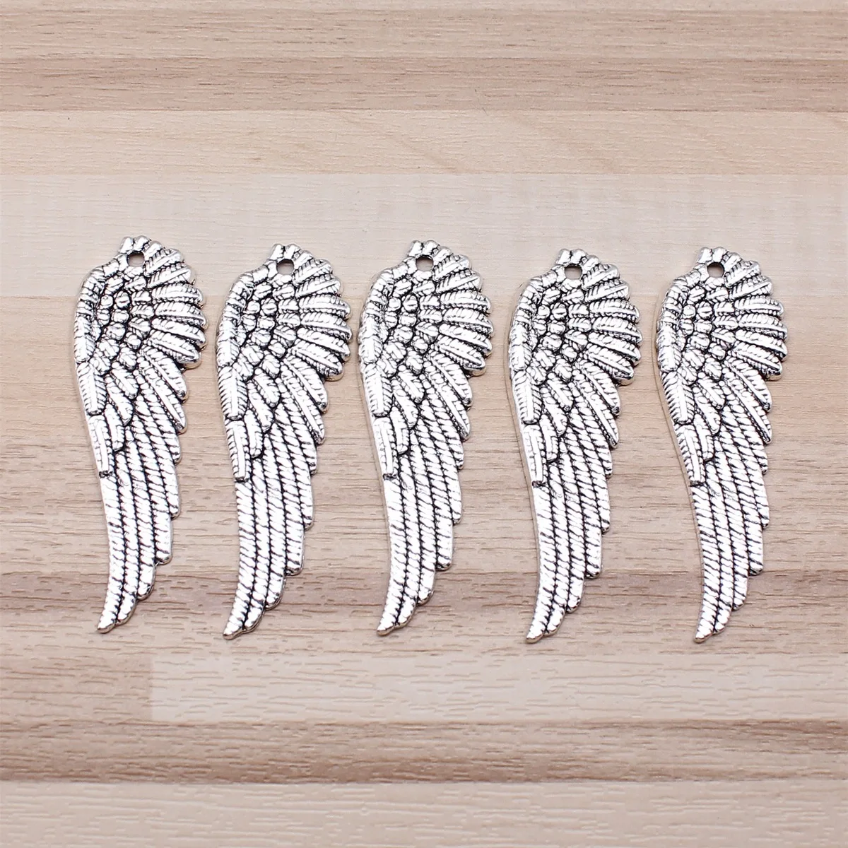 IFOCUS 5 Stück/Lot Engelsflügel-Charms für DIY-Schmuckherstellung, Zinklegierung, 50 x 17 mm/1,97 x 0,67 Zoll