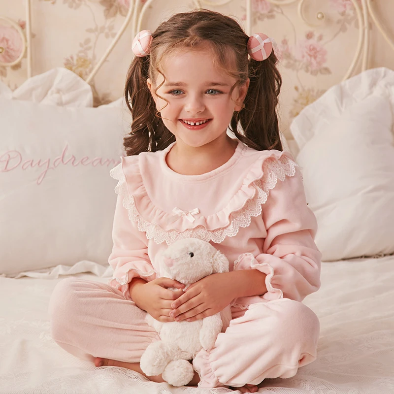 Winter Cute Children Sleepwear Girl Coral Velvet Pink Pajama Set.Vintage Toddler Kid Lace Pyjama Set Princess Nightwear Nightie