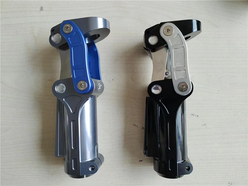 Reliable Quality Walking Assistance Pneumatic Four-Bar Linkage Knee Joint