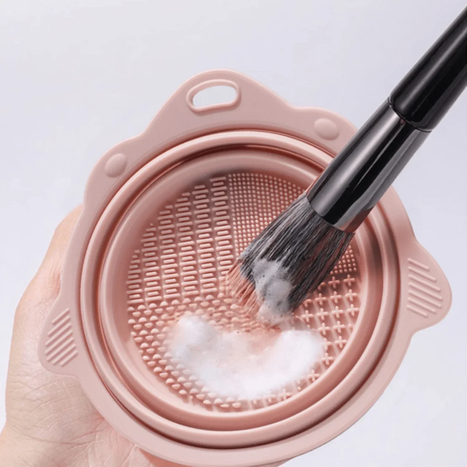 Portable Silicone Makeup Brush Cleaning Bowl