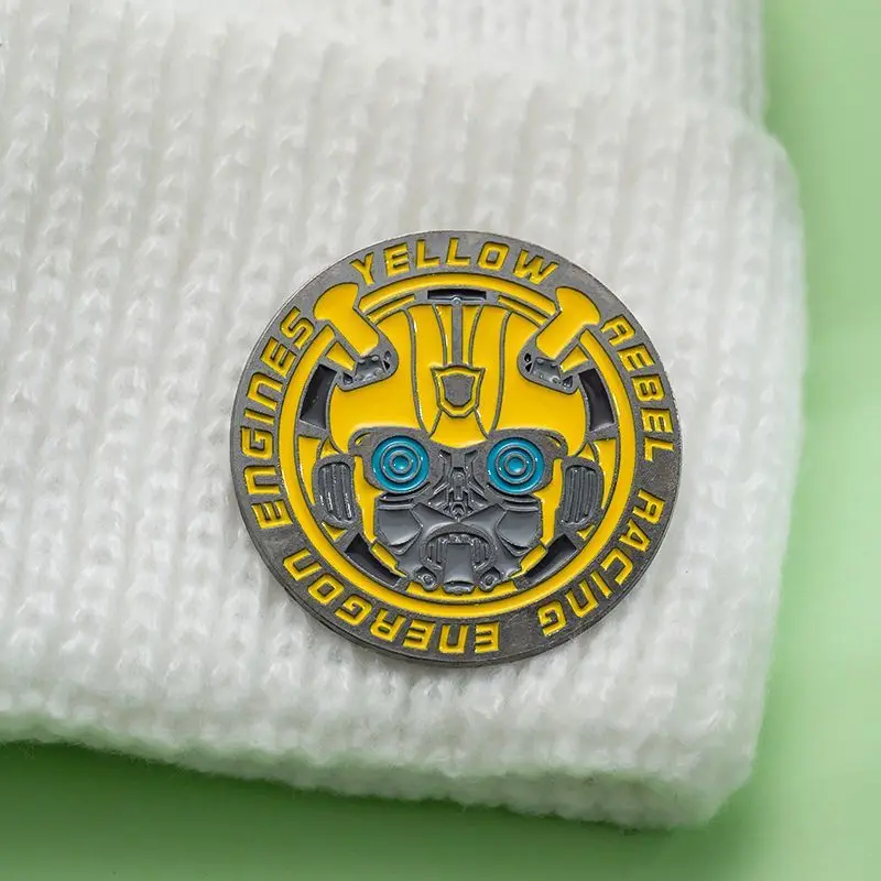 هاسبرو محولات الإبداعية بروش لطيف مضحك سبيكة شارة الملابس والاكسسوارات التلبيب دبوس الرسوم المتحركة الطرفية شارة رائعة #6