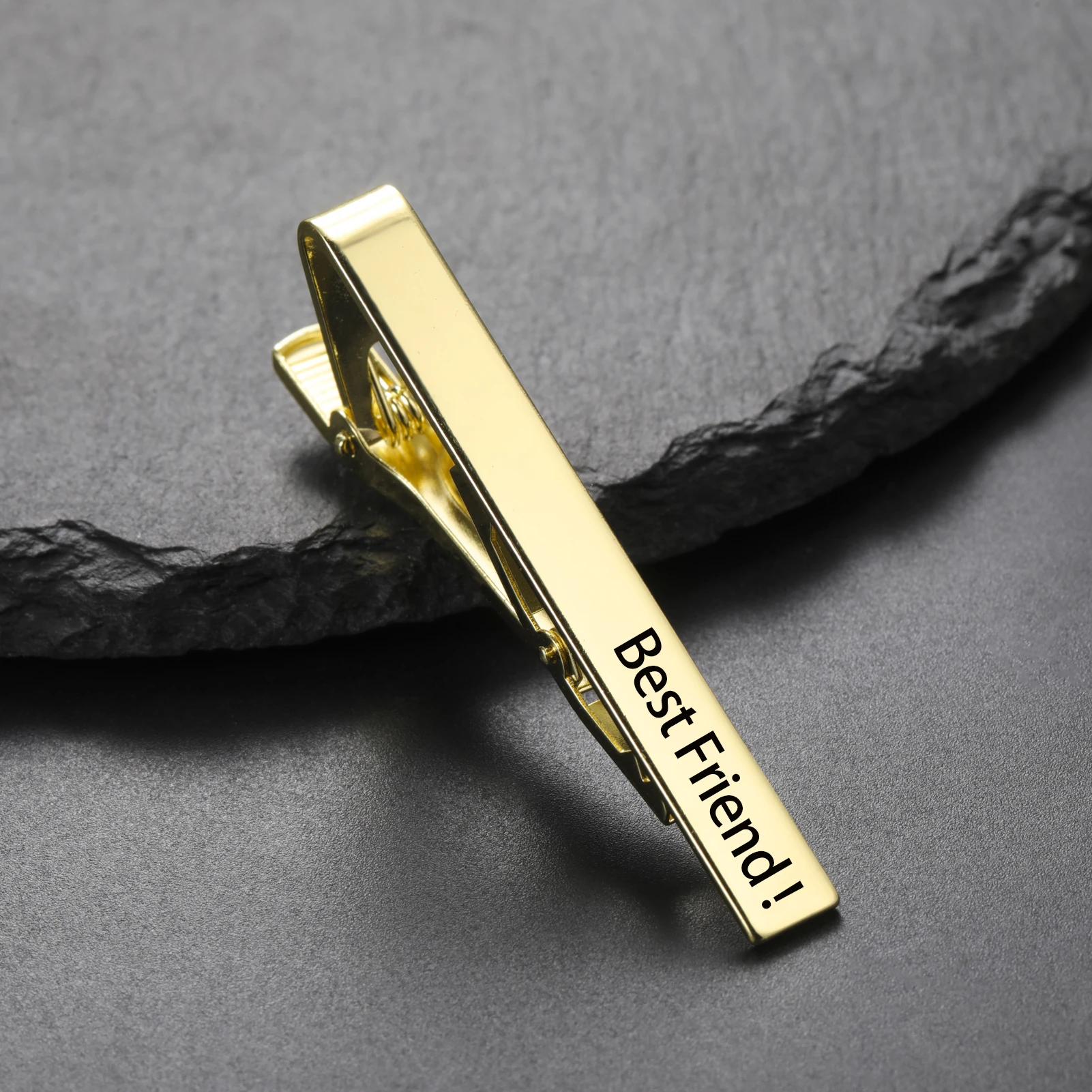 COOLTIME Benutzerdefinierte Brief Krawattenklammer für Männer Edelstahl Trend personalisierte gravierte Namen Krawattenklammer Schmuck Bussness Geschenk – Detail 6