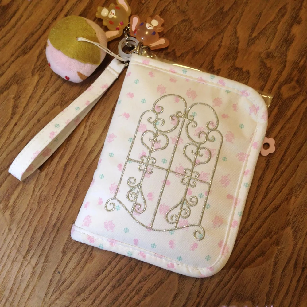 Original Passport Clip Handmade Iron Window and Rose Embroidered Zipper Clutch Storage Bag Women's Sweet Flower Totes