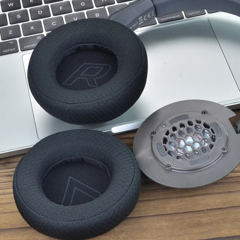 

YAYINCC Replacement Ear pads Suitable for Plantronics BackBeat GO600 GO605 Headset Thick Sponge Ear Cushion Fabric Earpads