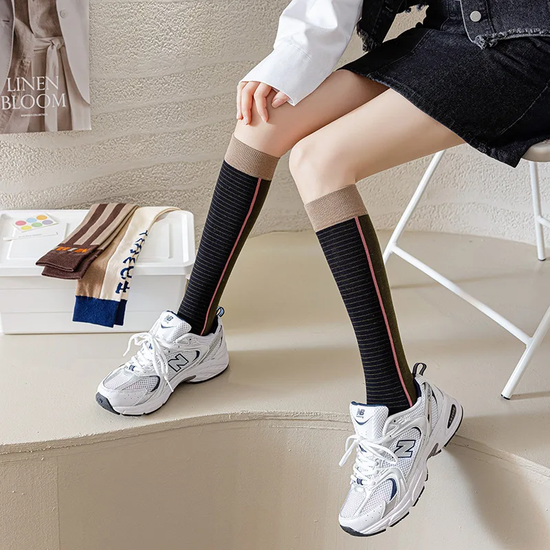 Calf Socks Autumn And Winter Retro Mid Tube Socks Sports Boneless Cotton Socks Trendy And Versatile Fashion Funny Long Tub Socks