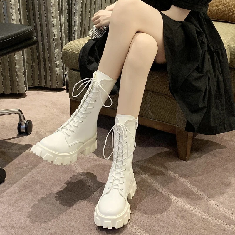 2023 Autumn and Winter Fashion New Sexy Comfortable Round Toe Cross Strap Leather Zipper Solid Color Thick Bottom Women\'s Boots