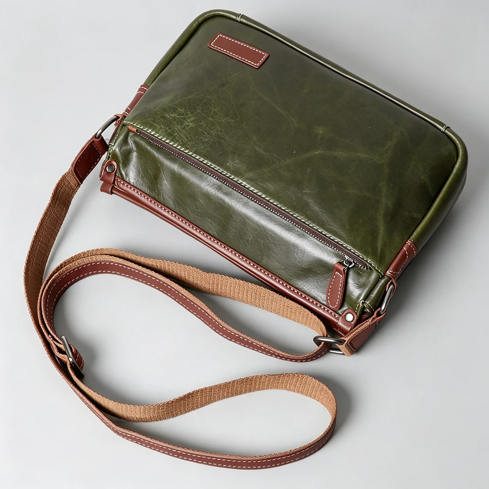 LUOKIR Unisex-Umhängetasche aus Leder, Umhängetasche aus Rindsleder mit Oberschicht, trendige Paarung mit Pendler-Briefträgertasche – Detail 10