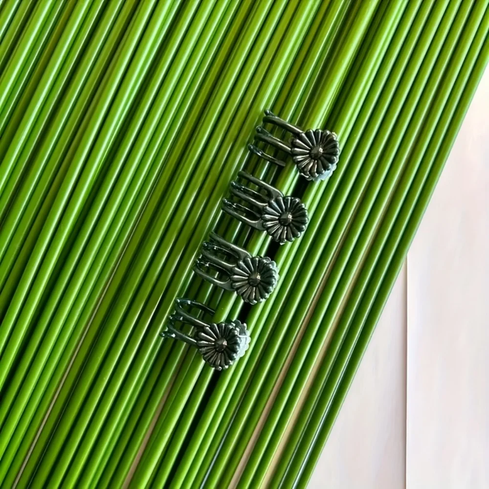 100 Pieces of Orchid and Vine Garden Plant Clips, Durable Pp Support Rod Clips, Perfect for Indoor and Outdoor Gardens, Plant Fixing Accessories