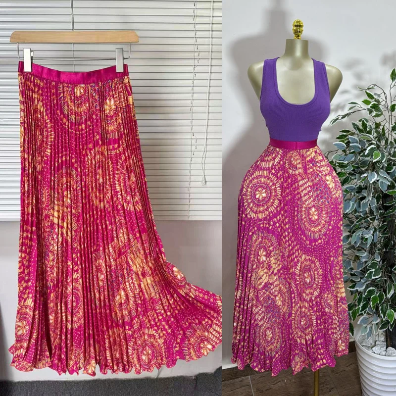 Vintage Print Versatile High-Waisted Women's SkirtAMid-length pleated skirt with a large hem and drapey texture
