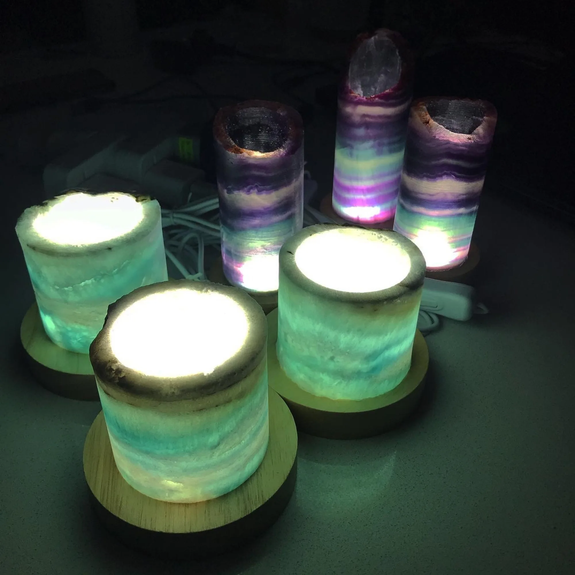 

1pc Vibrant Rainbow Fluorite Crystal Night Light with Colorful Swirls, Bohemian Home Decor Mood Lighting