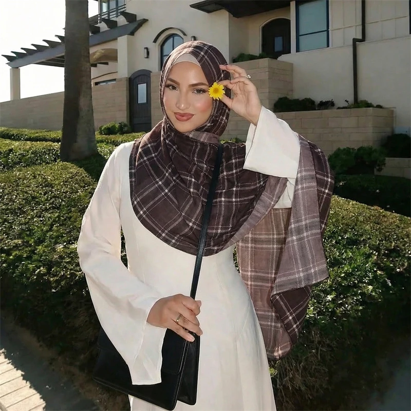 

Women's Watercolor Hijab Scarf Bandana Headband Vintage Luxury Beach 180cm Long Handkerchief Bohemia Muslim Accessories 2026