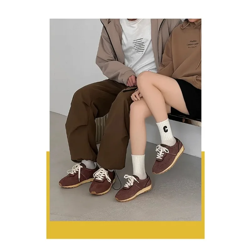 حذاء رياضة كاجوال مقاس كبير 43 44 إمرأة رجل مصمم ريترو أحذية رياضية موضة جلدية نسيج تنفس منصة مسطحة حذاء للجيم