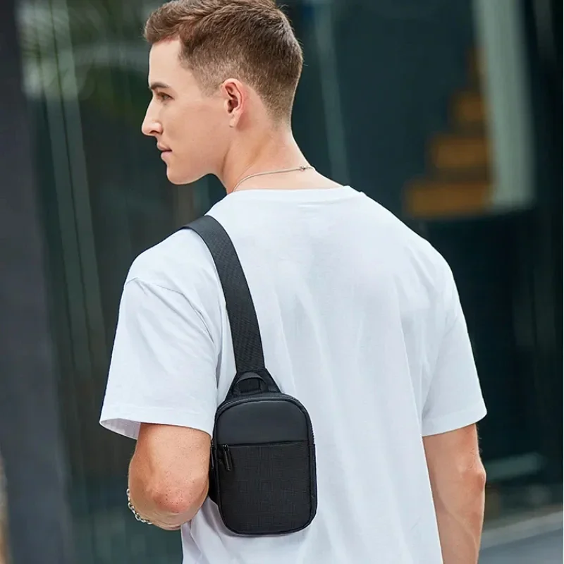 Japanese Men\'s Chest Bag Fashion Small Canvas Shoulder Crossbody Bags for Man Mini Cloth Sling Sport Cross Phone Male Handbag