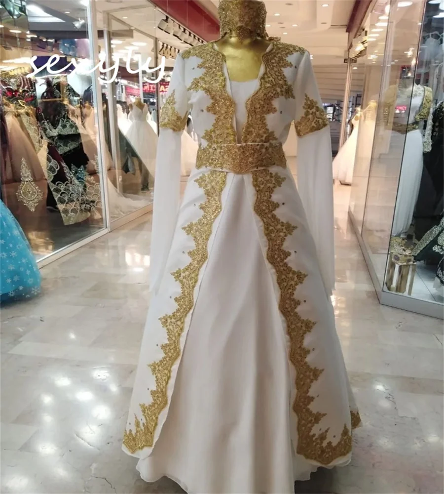Gorgeous Turkish White Wedding Dress Muslim With Gold Lace A Line Pakistani Moroccan Long Sleeve Arabian Bride Dress Customized