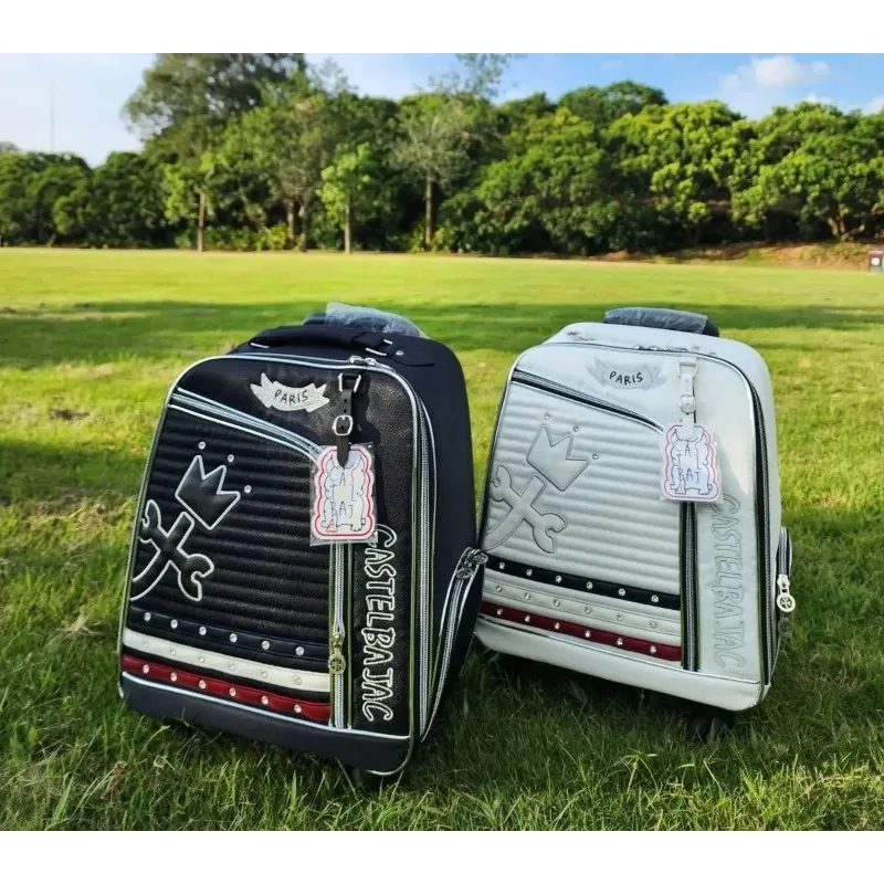 A Flower Tie Rod Golf Clothing Bag, Four-wheel Universal Wheel, Black and White, Men's and Women's Box Colors
