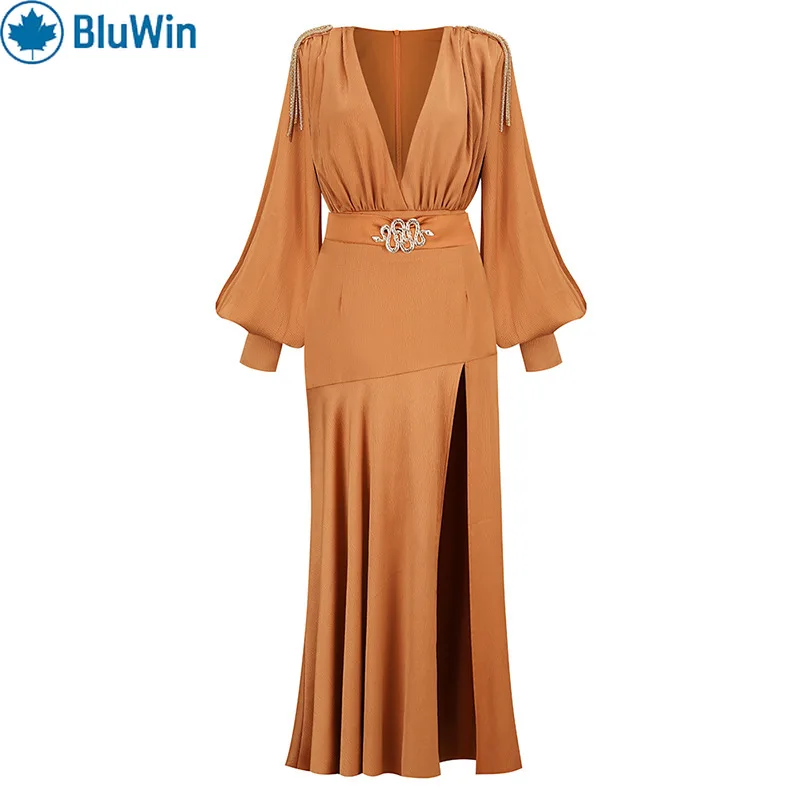 

URBANCHIC High-End Deep V Tassel-Shoulder Bell Sleeve Long Dress with Hem Slit – Elegant Evening Gown