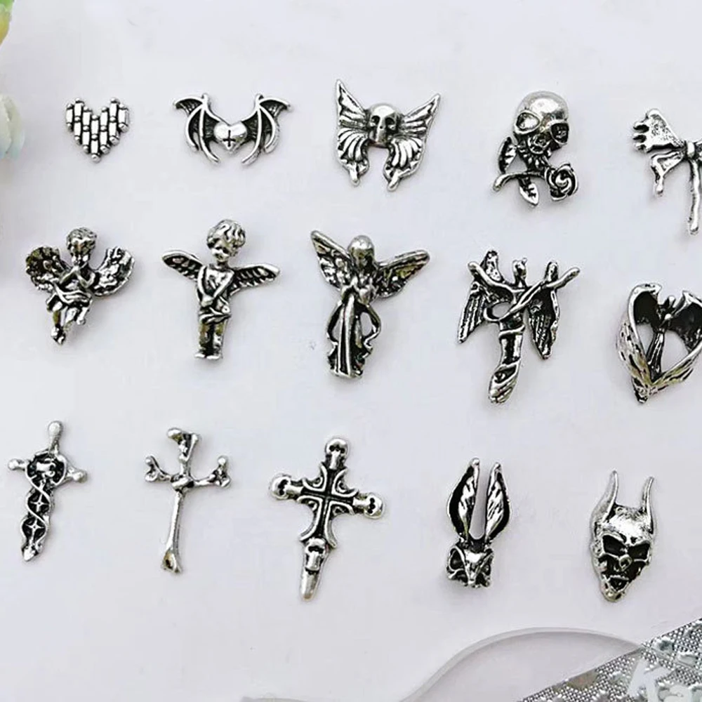 20Pcs Mixed Retro Silver Alloy Nail Art Baroque Evil Angel Heart Dragon Jesus Cross Butterfly Nail Ornament DIY Nail Accessories