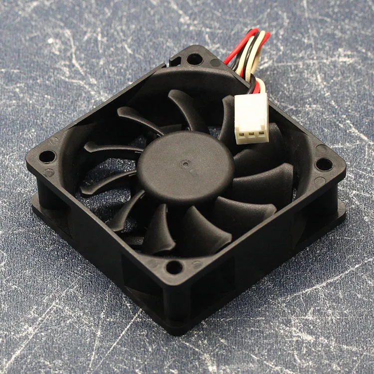 AVC F6020B12HY DC 12V 0.32A 60x60x20mm 3-Wire Server Cooling Fan