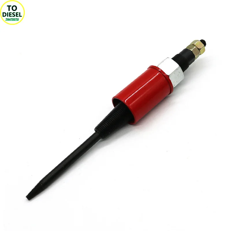 Worker To Take Out The Water Jacket Removal Tool CRIN CRDI Injector Copper Sleeve