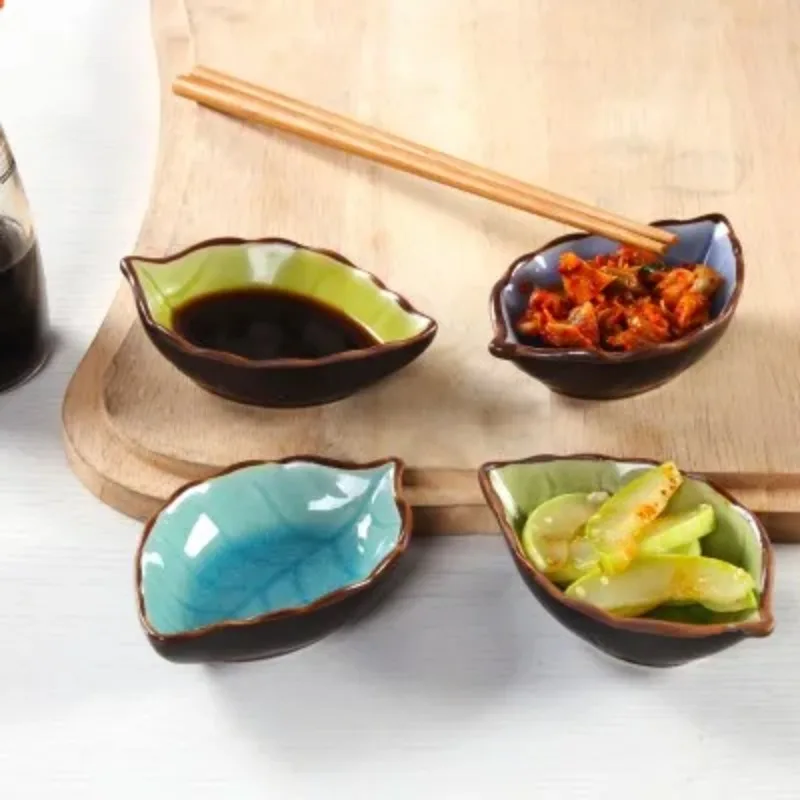 Kitchen Bowl Kitchen Tool Dish Creative Ice Crack Glaze Leaf Ceramic Seasoning Soy Sauce Vinegar Small Plates 10*7.5*3cm