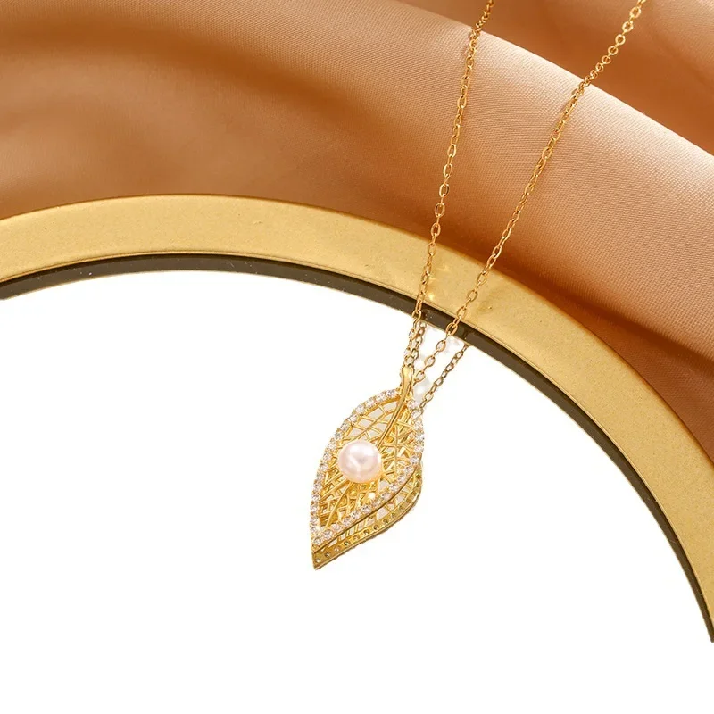

Women's imitation pearl micro-inlaid jewelry, trendy and fashionable collarbone necklace, hollowed-out leaf necklace