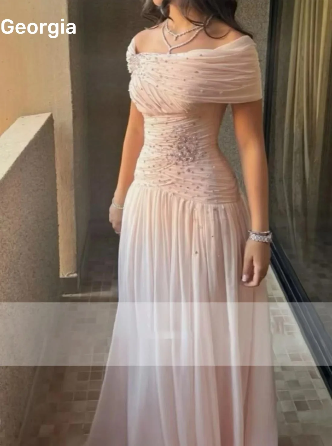 Customized Party Dress A-Line Off-The-Shoulder Neckline Luxury Evening Dresses 2025 Beadings Zipper Up Lining Short Sleeves Prom