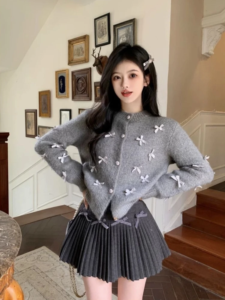 

Gray Ladies Knit Sweaters Casual Crochet Top Korean Fashion 2025 Trending Vintage Novelties in Long Sleeve Bow Women's Cardigans