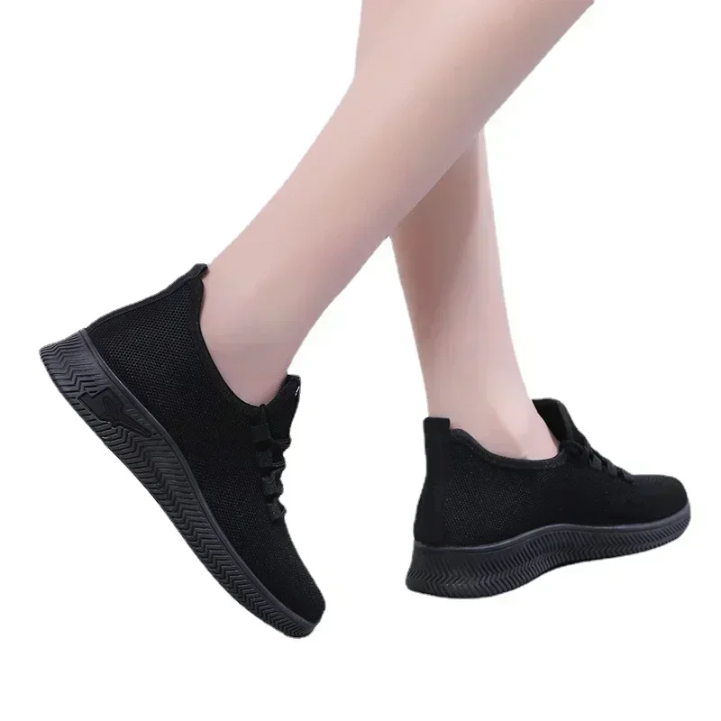 Scarpe vulcanizzate stringate scarpe da donna in rete antiscivolo moda Casual traspirante vendita calda per le donne scarpe da passeggio con suola morbida Zapatos