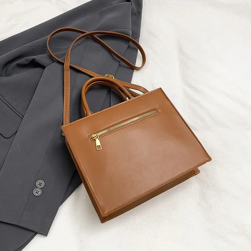 Neue Katzenelfen-Handtasche: Stylische, vielseitige Damen-Umhängetasche, trendige Fantasy-Schultertasche, quadratische Tragetasche, Aktentasche mit Stauraum – Detail 4