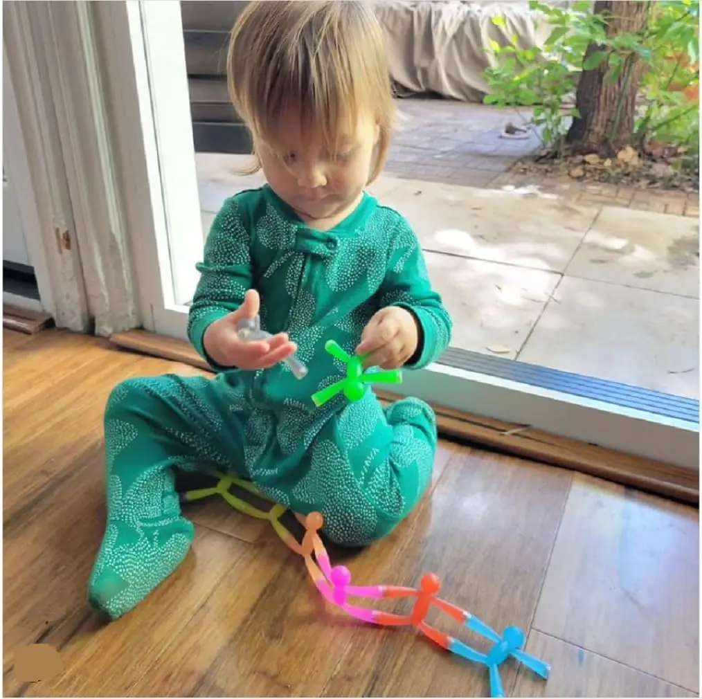 Magnetische Fidget-Figuren mit verbessertem Griff für Kinder von 3–8 Jahren und Kleinkindern |   10-teiliges Mehrzweck-Magnettenset in undurchsichtigen Farben für Reisen, Straße