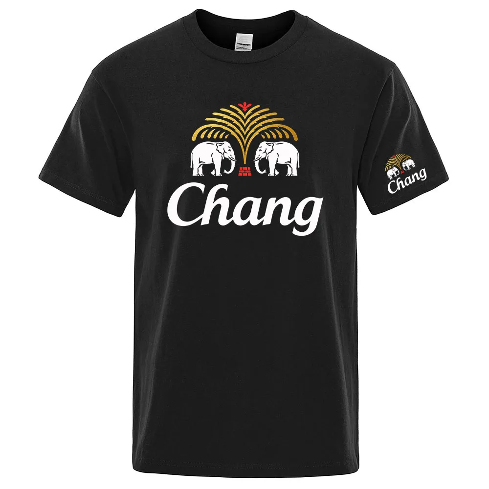 Chang Beer Logo Herren-Kurzarmhemden sind für den Sommer geeignet und verziert mit Aufdrucken.