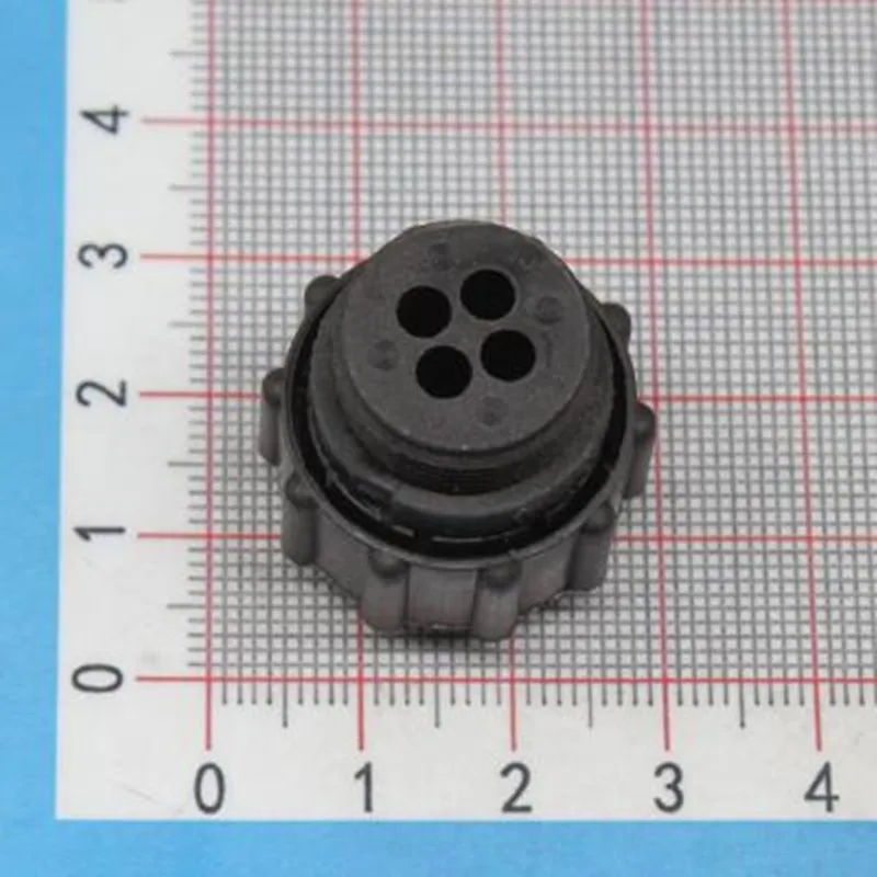 

AMP TE/Tyco circular Power 4-core circular plug socket connector 182647-1 Housing 600 VDC 4 Position Pin