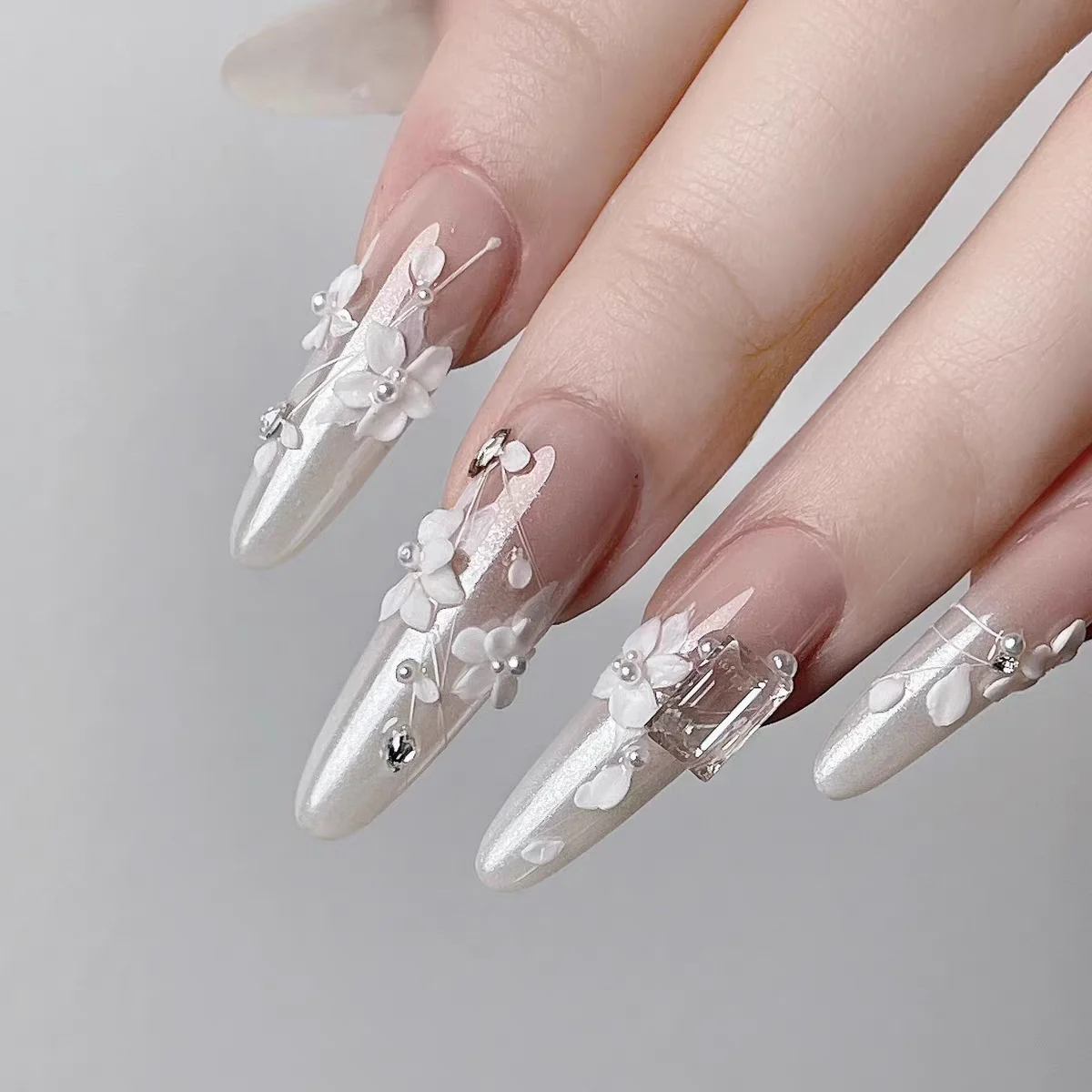 10PCS 3D Floral Press On Nails Long Stiletto Nude Pink Gradient Fake Nails Full Cover Wearable for Korea girls&Wedding Party