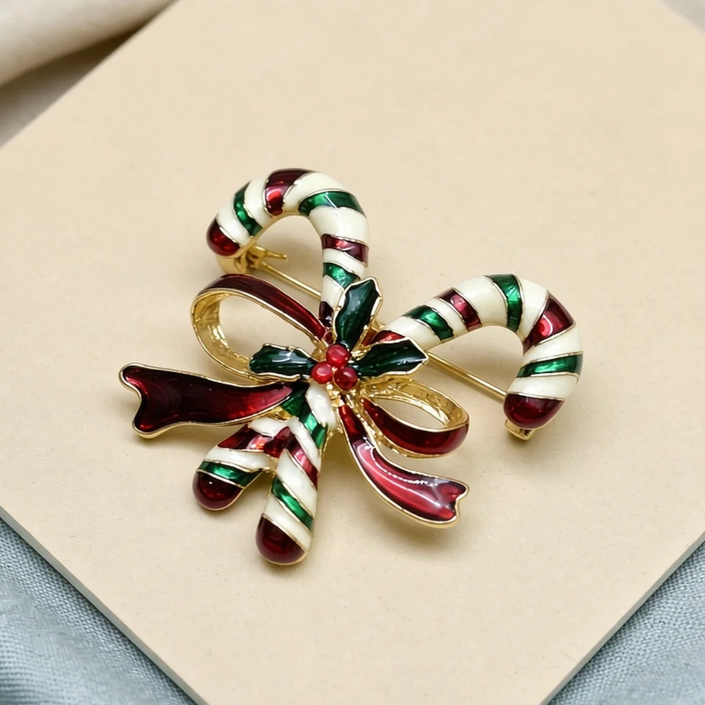 Trend 26 Christmas Anti-Exposure Accessories DIY Brooches Collar Pins European Retro Style Decorative Pins French Style Bag Accessories High Aesthetic Themed Brooches Christmas Clothing Embellishments Unique High-End Couple Metal Pins Suit Lapel Pins
