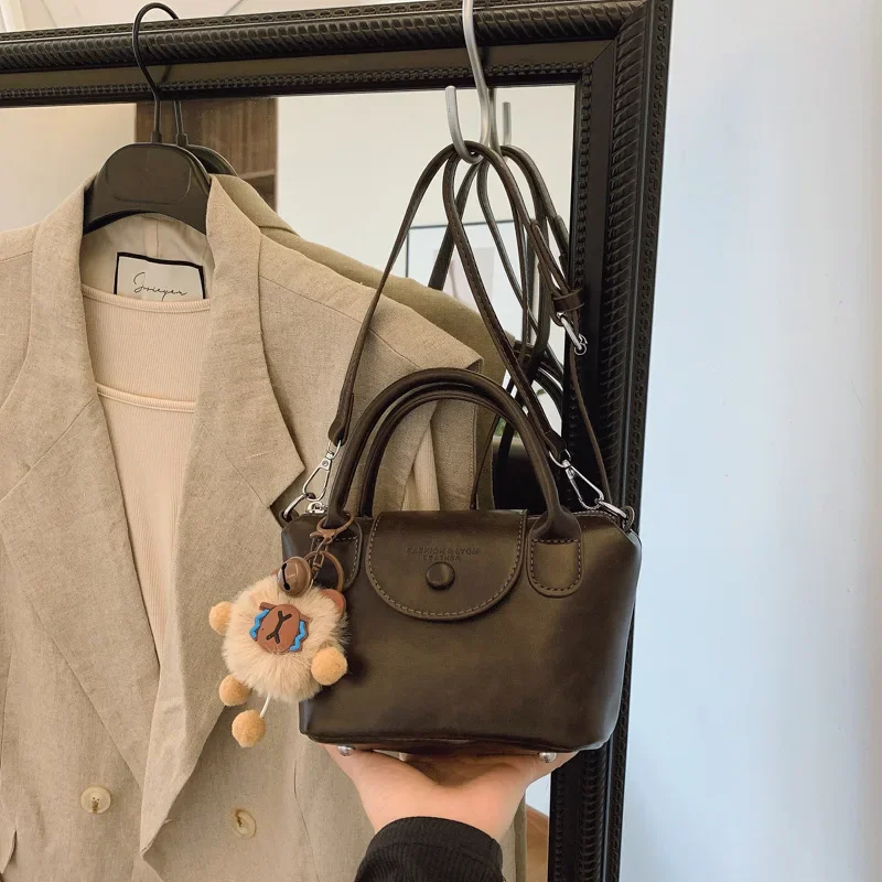 

2025 Luxury Vintage Professional Tote Bag Structured Detachable Strap Multi-Compartment Work Commuter Chic