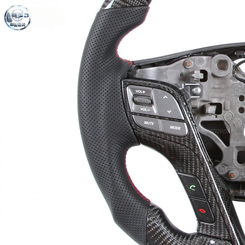 Suitable for the modern new Santa Fe performance off-road vehicle, high-performance carbon fiber custom steering wheel