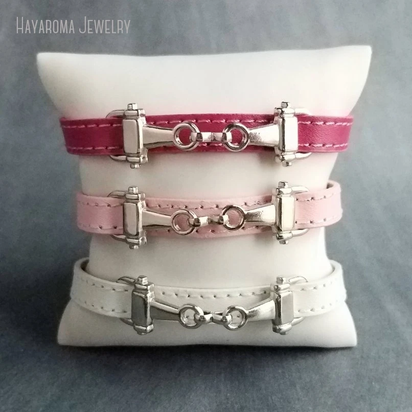 

10Pcs Hot Pink White Stitched Band Horse Snaffle Bit Charm Bracelet Adjustable Women Equestrian Jewelry