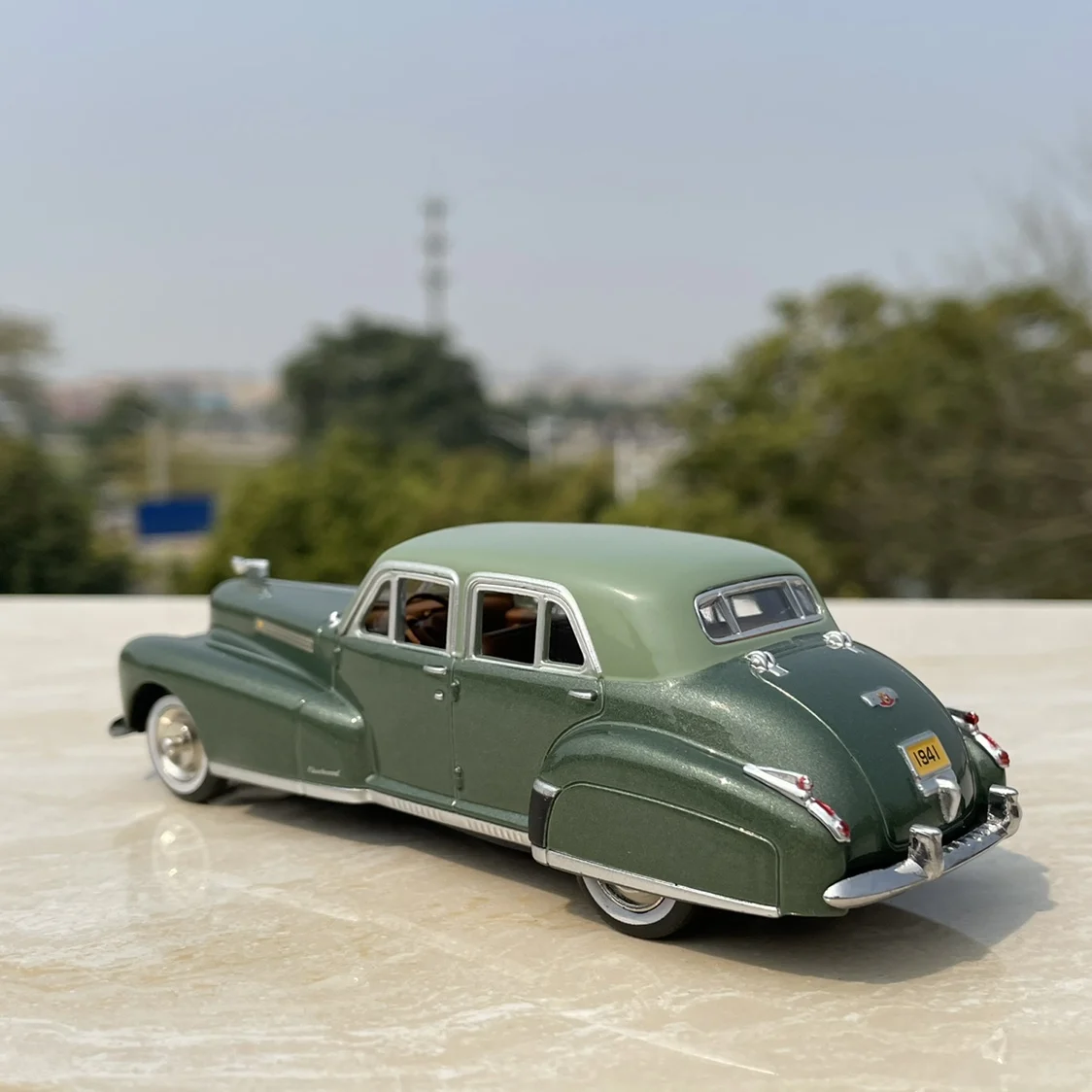Diecast Maßstab 1:43 Cadillac Oldtimer Legierung Automodell Sammlerstück Spielzeug Geschenk Souvenir Display Ornament
