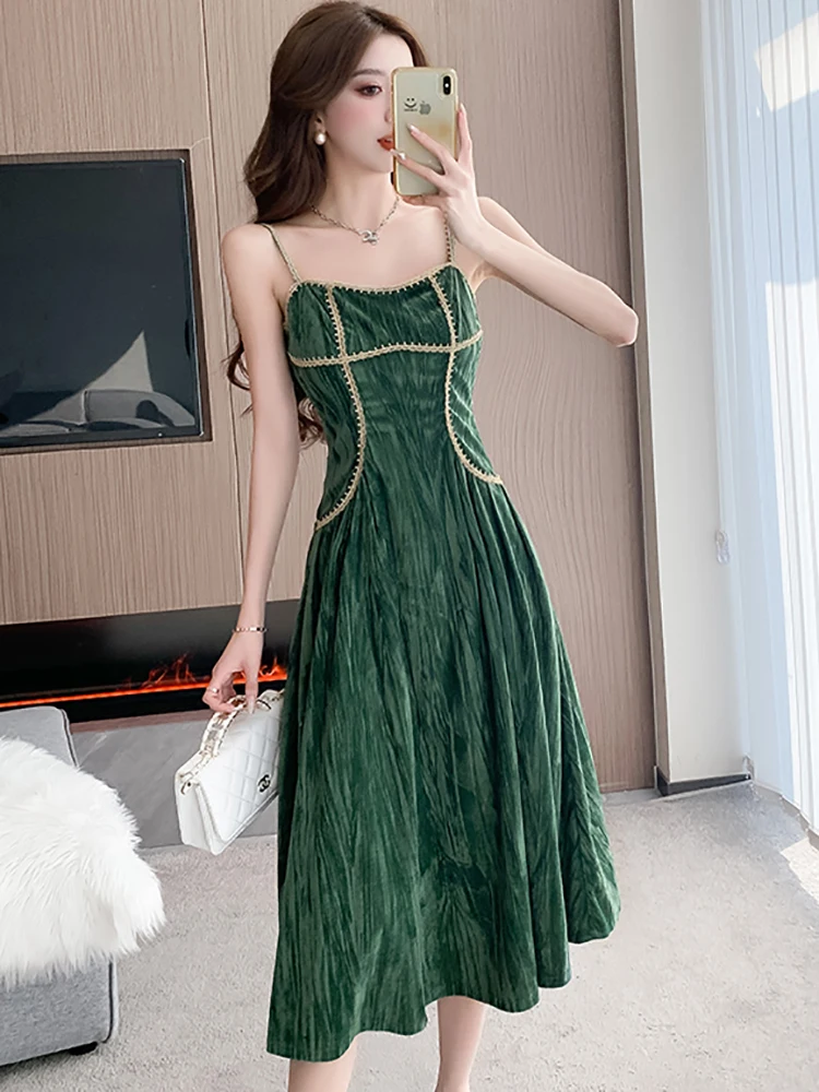 Autumn Winter Green Velvet Sling Sexy Club Dress Women Elegant High Waist A-Line Long Dress 2024 Korean Vintage Elegant Vestidos